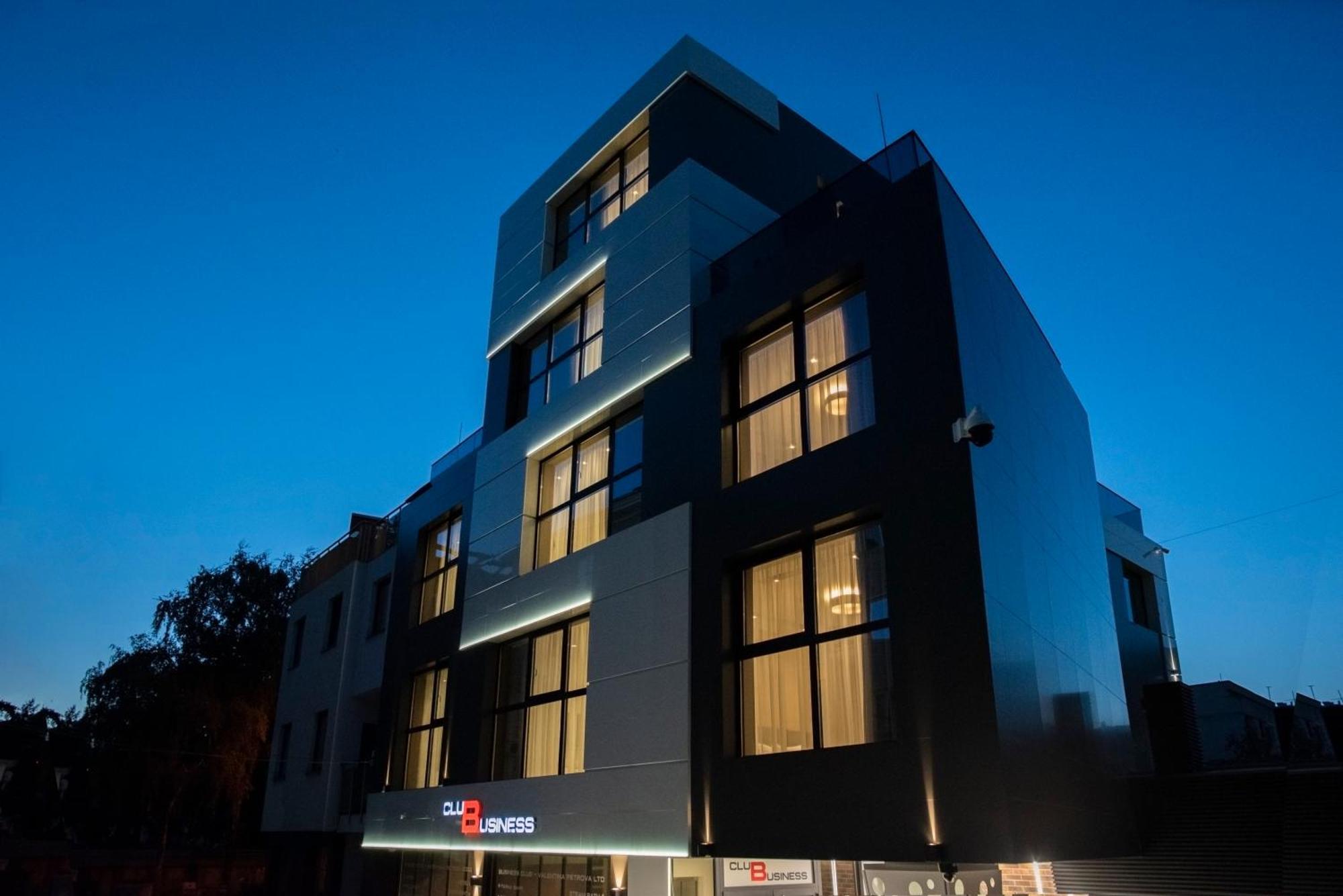 Family Hotel Business Club Shumen Esterno foto