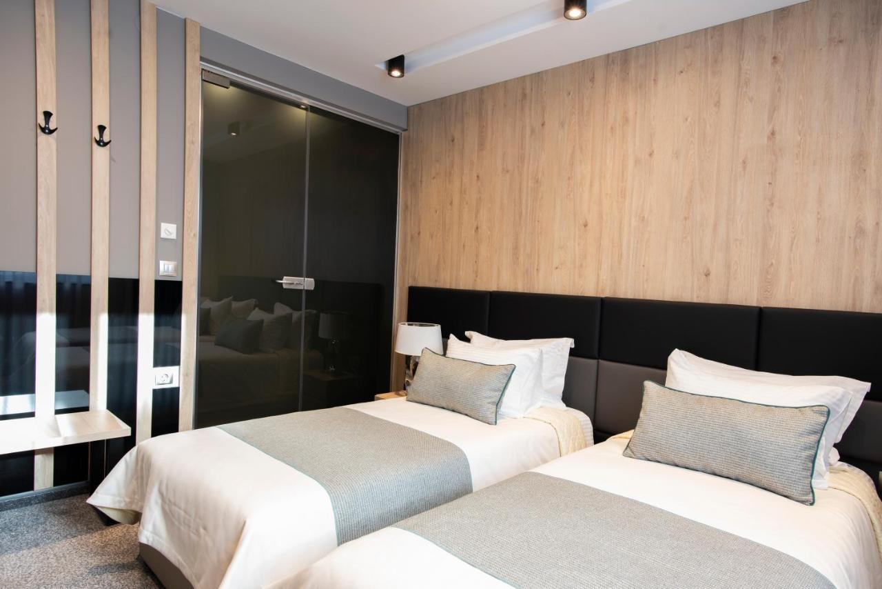 Family Hotel Business Club Shumen Esterno foto