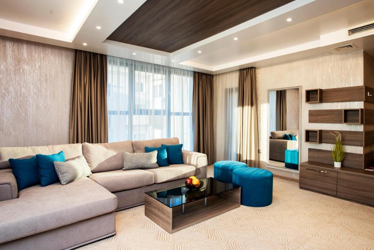 Family Hotel Business Club Shumen Esterno foto
