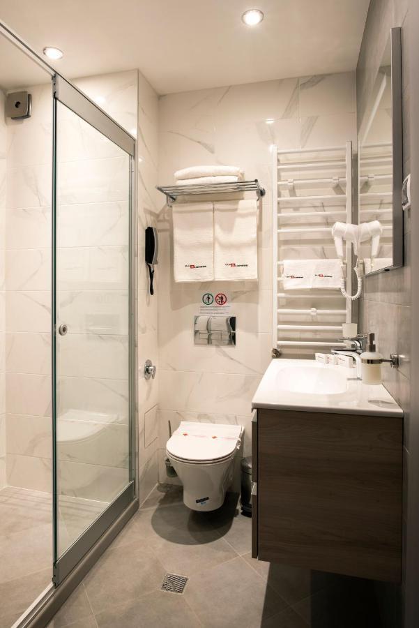Family Hotel Business Club Shumen Esterno foto